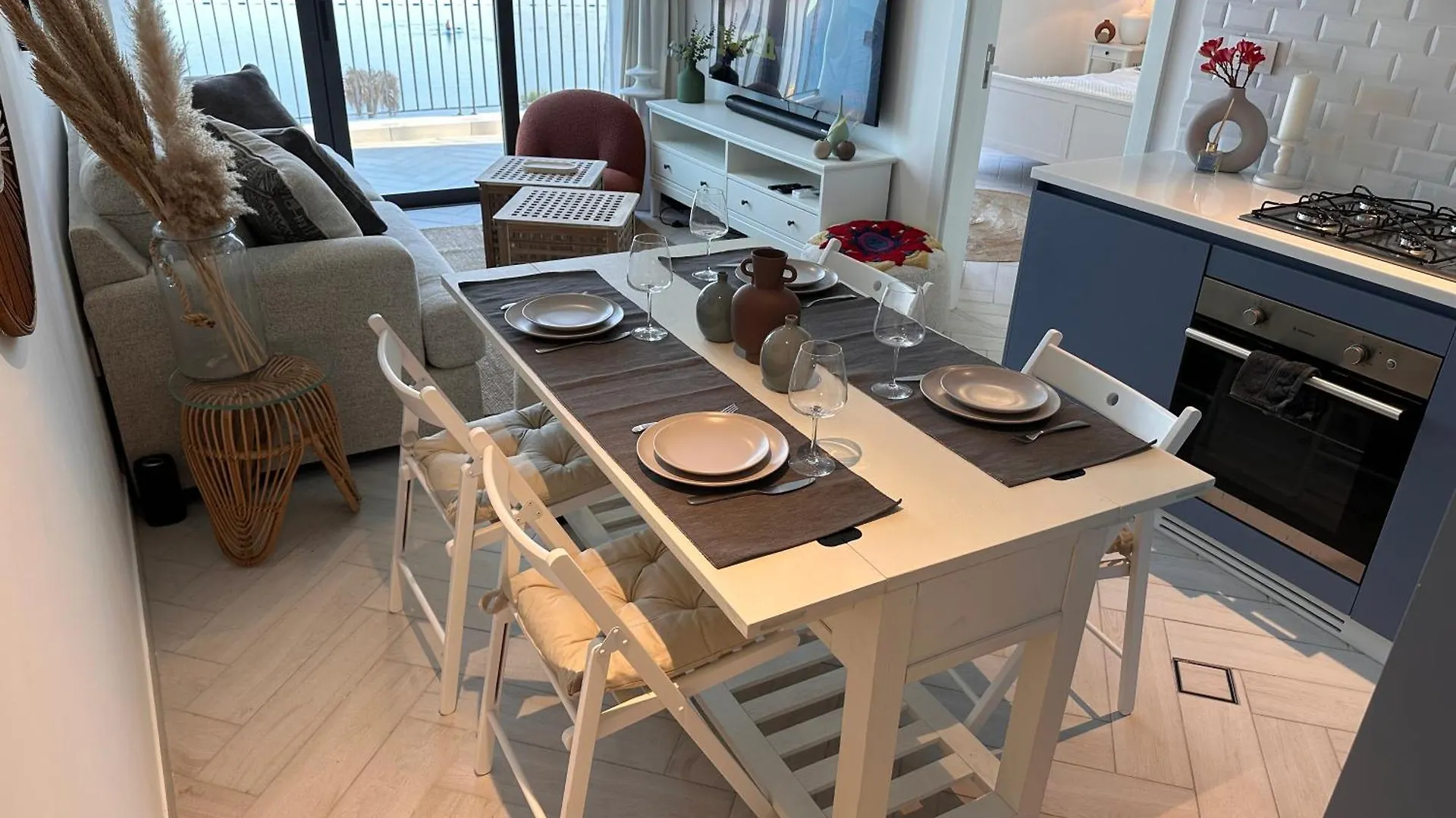Апартаменты Chic One-Bedroom With Sea View Акаба Иордания