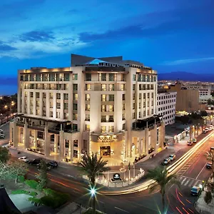 5* Отель Doubletree By Hilton